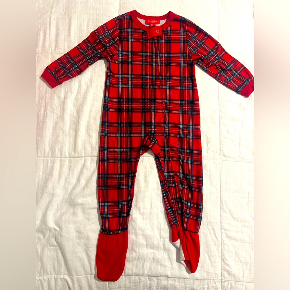 Family PJ’s red plaid boys/girls size 24 months